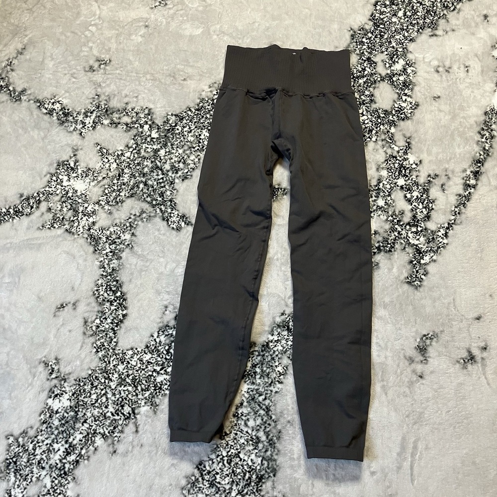 FP Movement x The Class Leggings Size M/L Gray High Rise Ribbed Waist Yoga